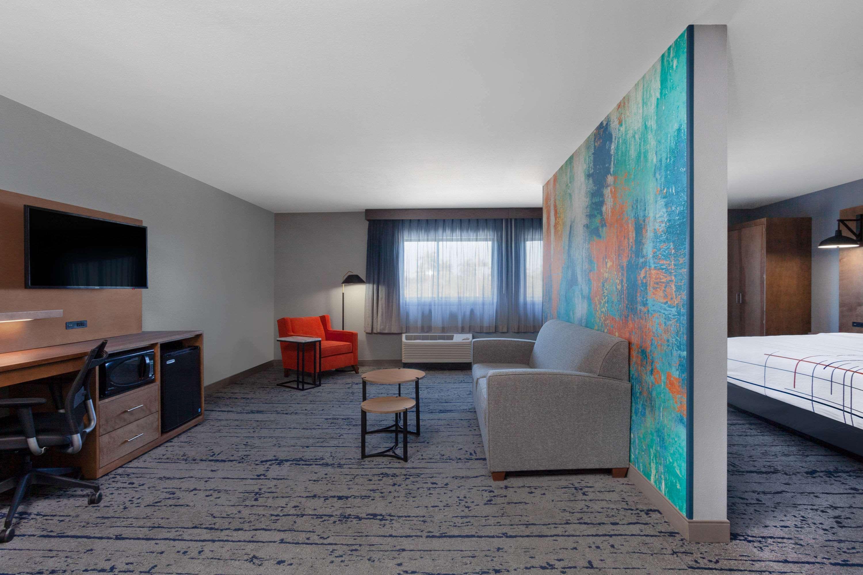 מלון פורט מאיירס La Quinta By Wyndham Ft. Myers - Sanibel Gateway מראה חיצוני תמונה